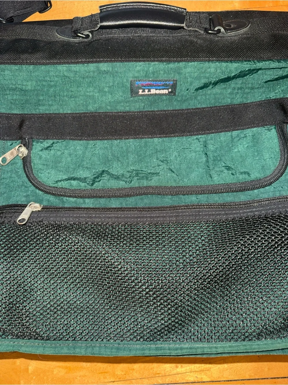 L.L. Bean Green Travel Garment Bag Carry On Suit Bag with Shoulder Strap
